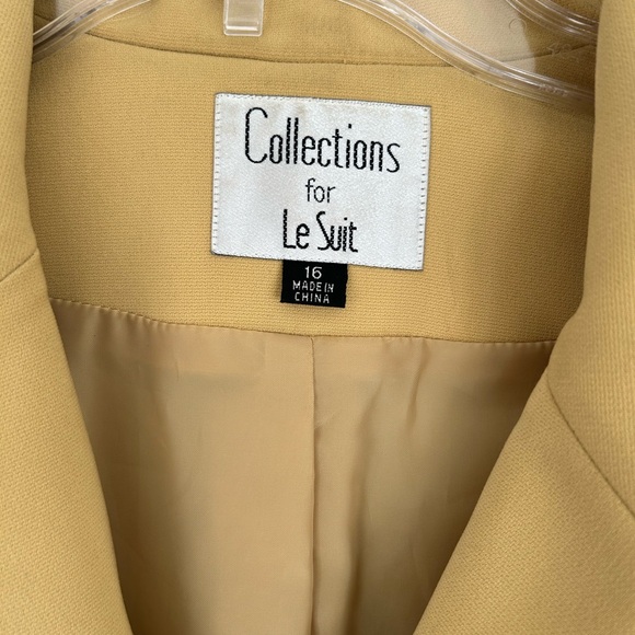 Dressy blazer - Picture 2 of 5